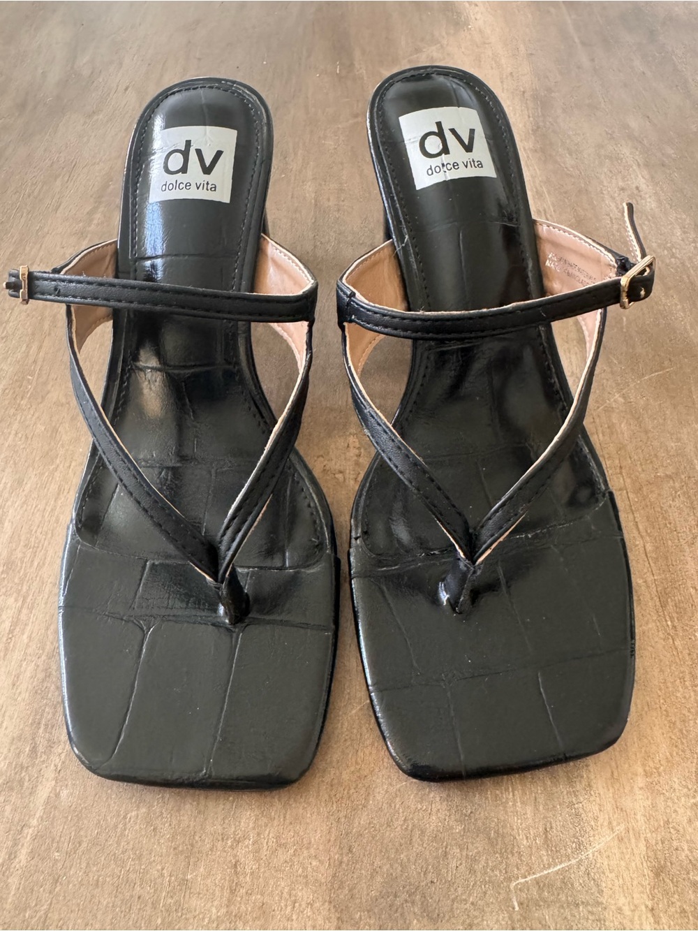 Dolce Vita Lisette Women’s Size 6.5 Black Square-Toe Thong Mules with Buckle